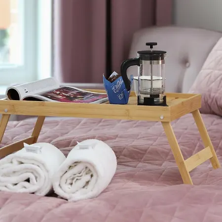Charming Old Town By Renters *
